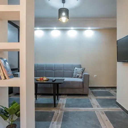 56 M2, 2 Yatak Odalı, 1 Banyolu , Bölgesinde * Selanik