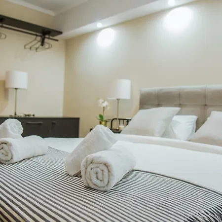 56 M2, 2 Yatak Odalı, 1 Banyolu , Bölgesinde * Selanik